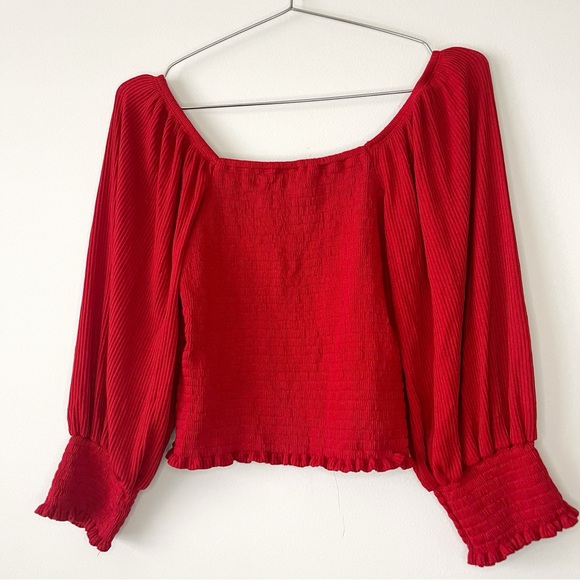 by Anthropologie Smocked Puff Half Sleeve Lettuce Trim Blouse Top - Picture 7 of 7